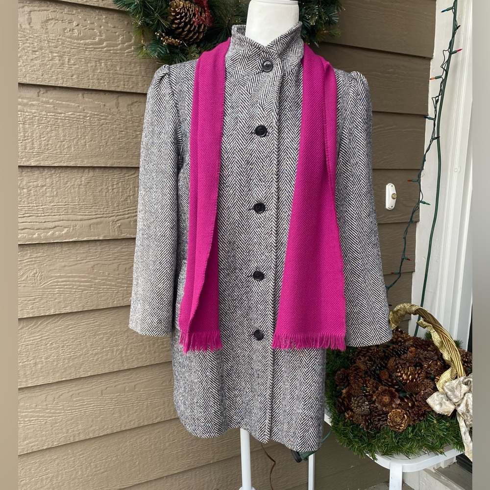 Vintage Bambi Fashions Wool herringbone, Women’s coat with scarf